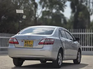 Toyota Premio 2012 Silver