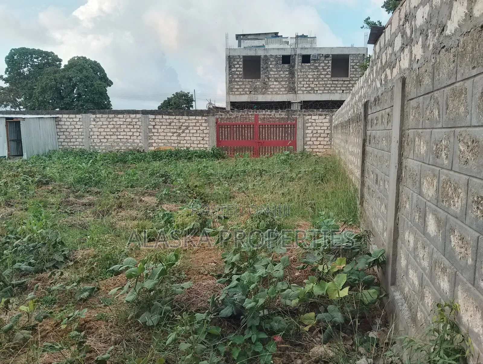 50by100 Plot 4 Sale in Bamburi Seven Star
