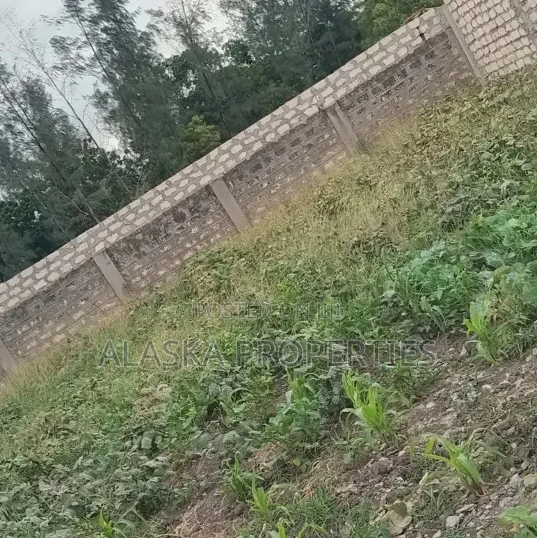 50by100 Plot 4 Sale in Bamburi Seven Star