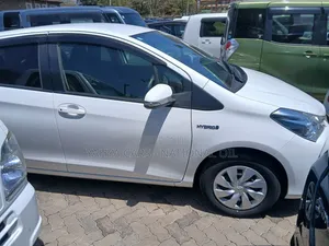 Toyota Vitz 2019 White