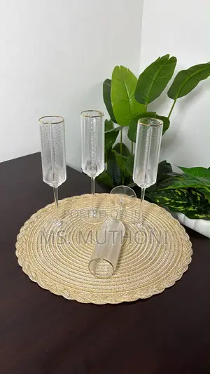 6 PCs Optic Ribbed Champagne Flute With a Gold Rim