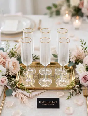 6 PCs Optic Ribbed Champagne Flute With a Gold Rim