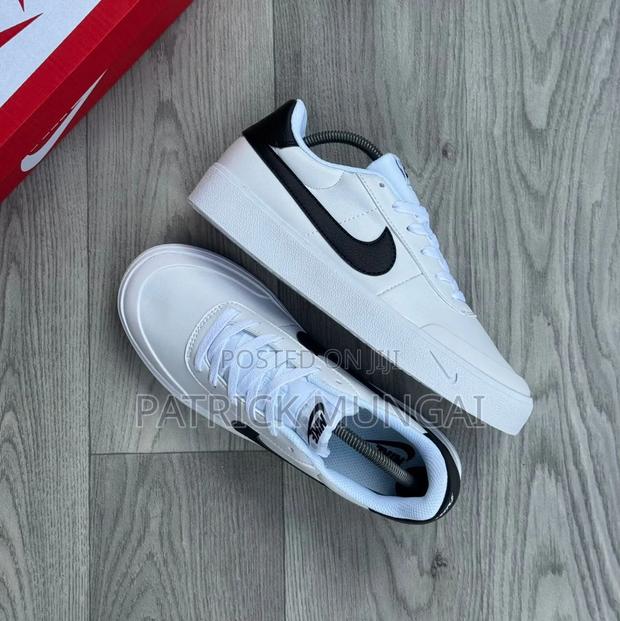 Nike Court - thumbnail 4