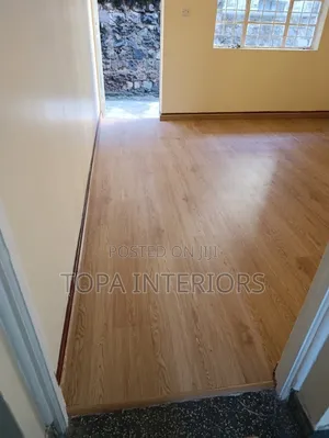 Interlock Wood Mimick SPC Luxury Vinyl Flooring Waterproof Carpets