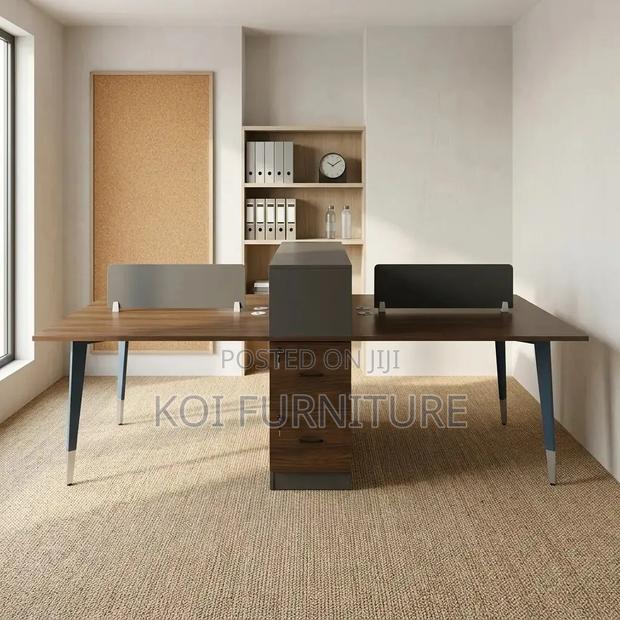 Office Workstation; Four Users Office Working Workstation