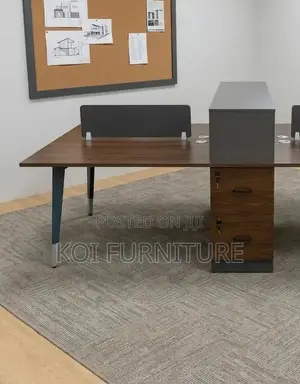Office Workstation; Four Users Office Working Workstation