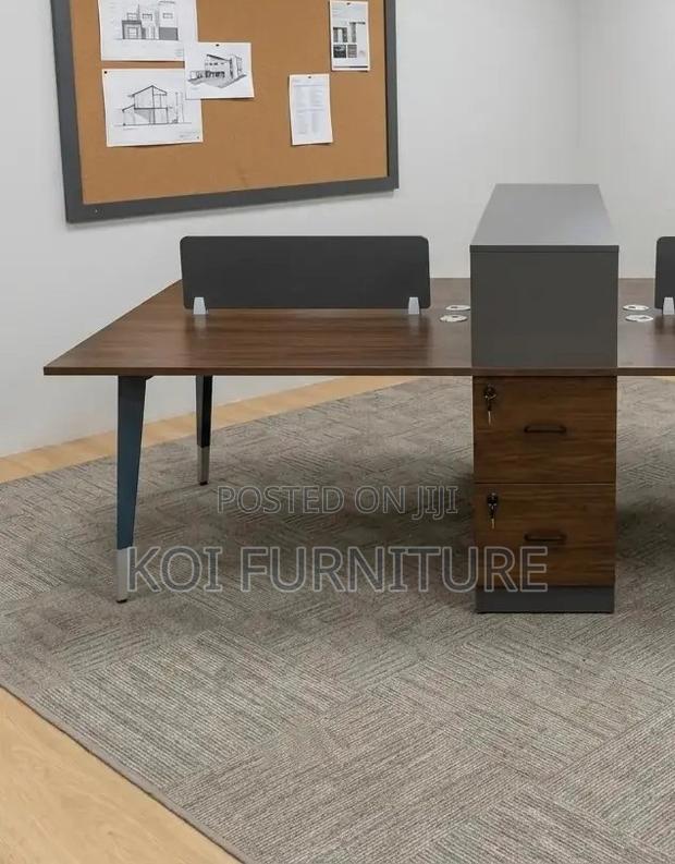 Office Workstation; Four Users Office Working Workstation - thumbnail 2