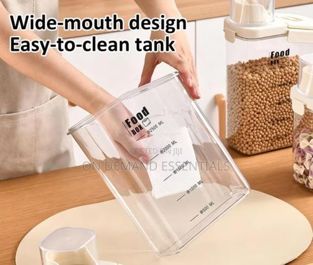 Acrylic Cereal Container - thumbnail 3