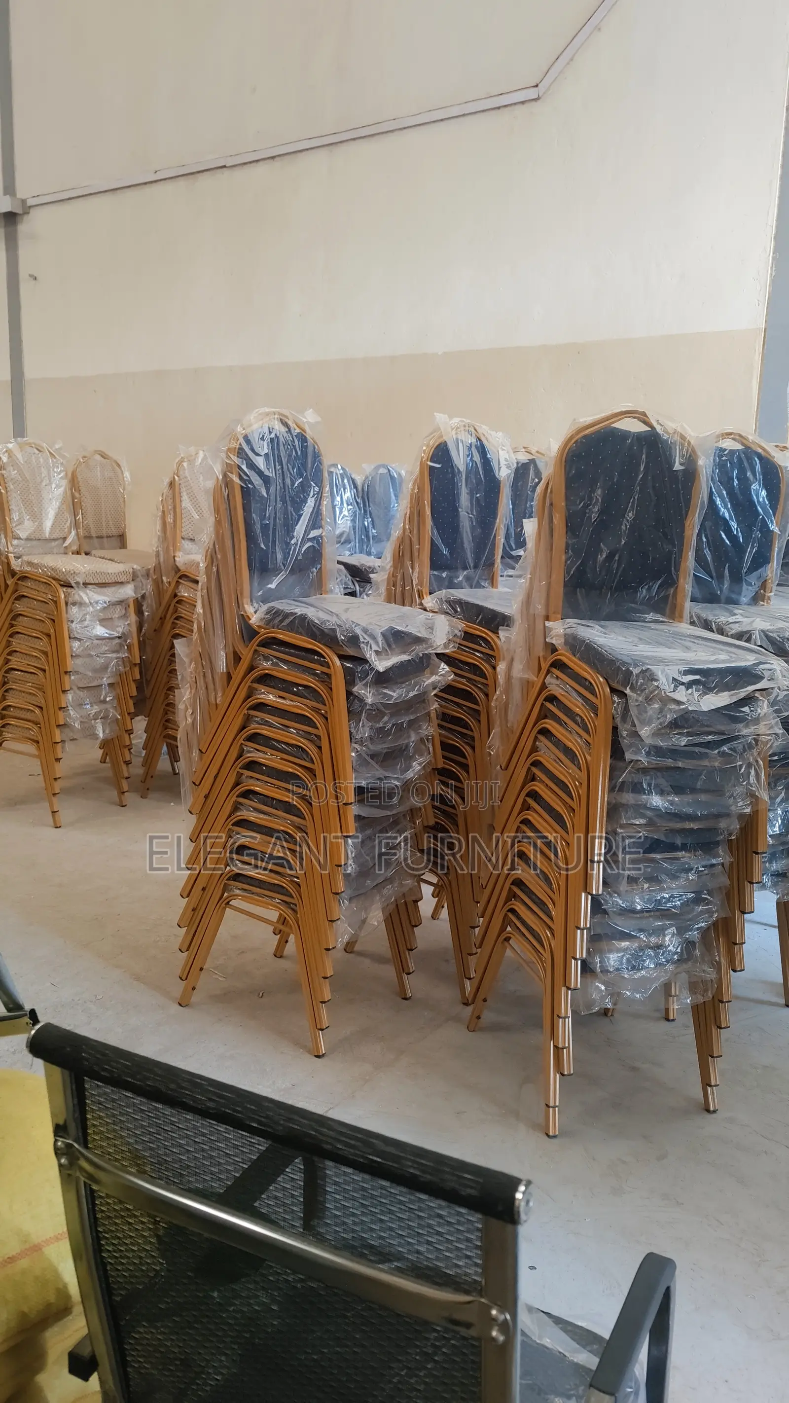 Banquet Chair