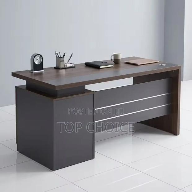 Modern Executive Office Desk With Drawers | 1.4m - thumbnail 2