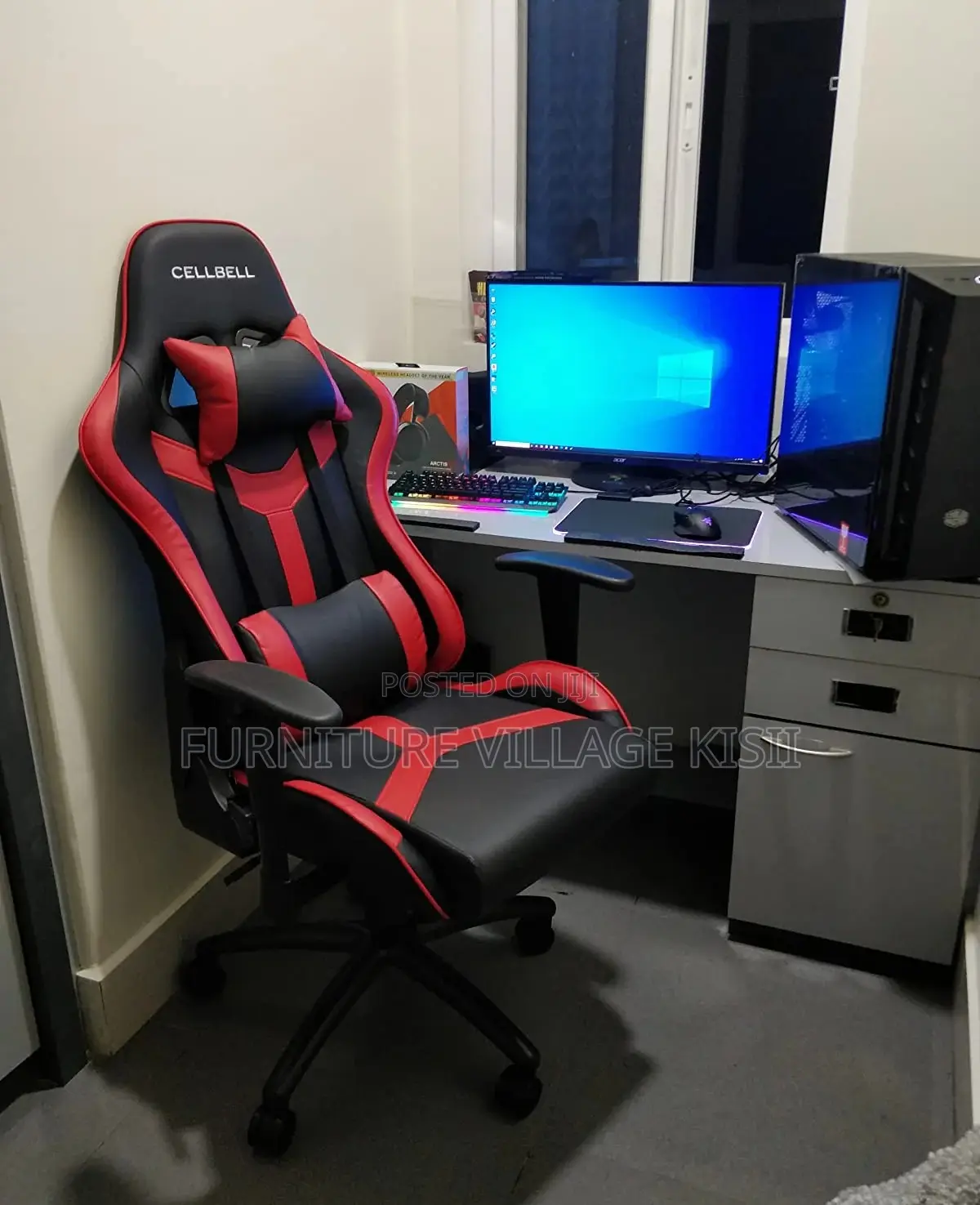Gaming Chair: Ergonomic Adjustable Gamimg Chair