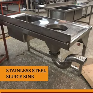 Ss 304 Hospital Sluice Sink Customized With an Elbow