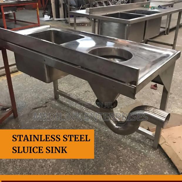 Ss 304 Hospital Sluice Sink Customized With an Elbow - main view