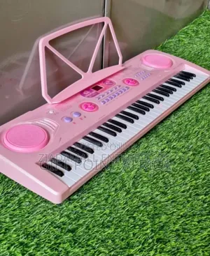 Colour Pink Keyboard With Inbuilt Battery. Brand New