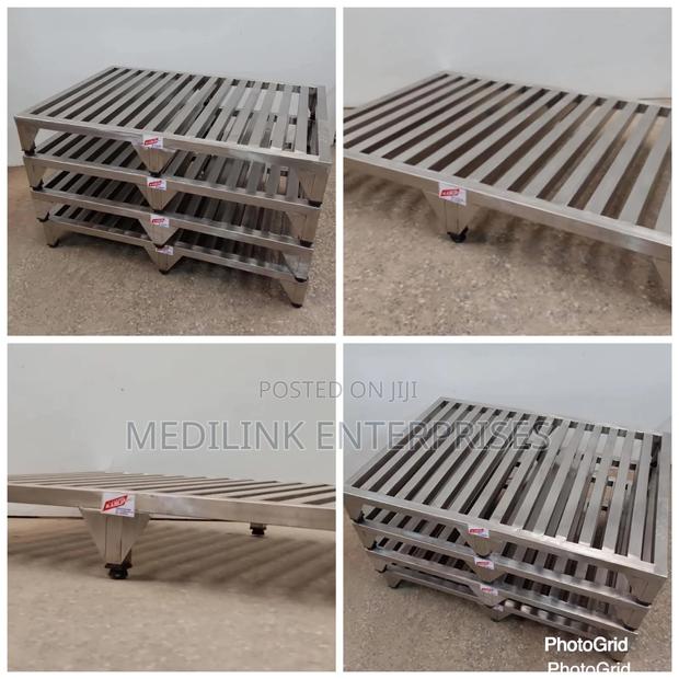 Stainless Twin Pallets for Heavy Duty Stands - main view