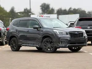 Subaru Forester Premium 2021 Gray
