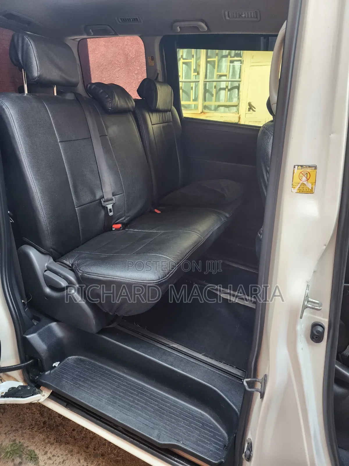 Toyota Noah 2013 White