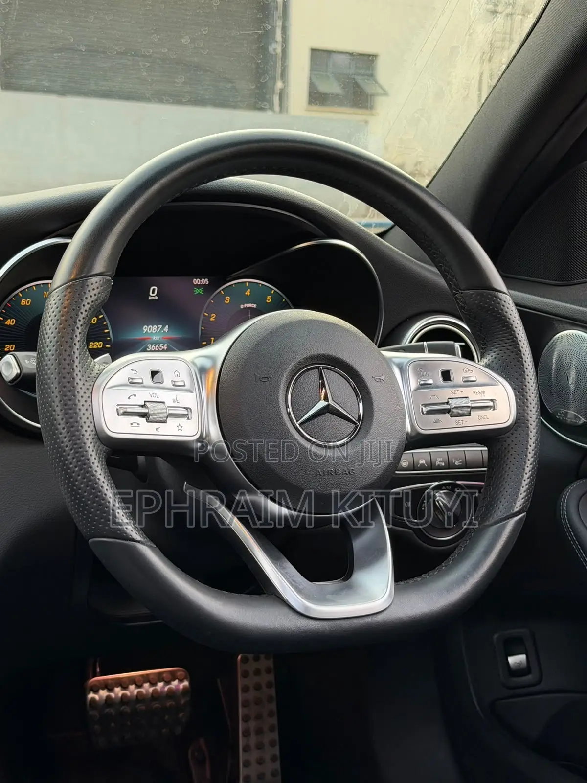 Mercedes-Benz C200 2019 Red