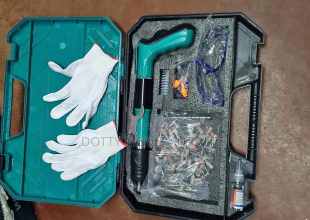 Concrete Nail Gun Machine - main view