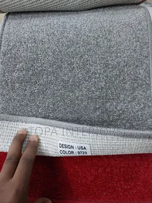 Warm Fluffy Bedroom Wall to Wall Floor Carpets Installation