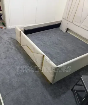 Warm Fluffy Bedroom Wall to Wall Floor Carpets Installation