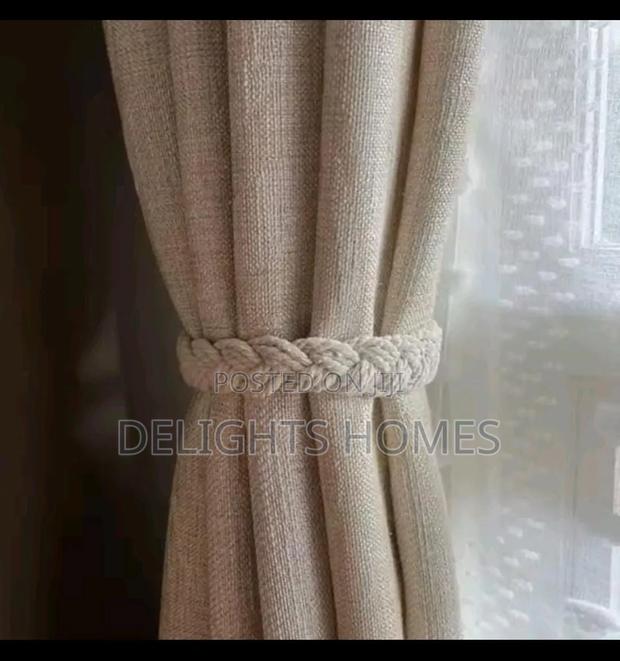 Magnetic Curtain Tieback_st - thumbnail 2