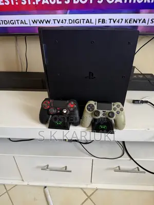Play Station 4 Pro