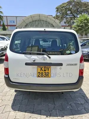 Toyota Succeed 2019 White