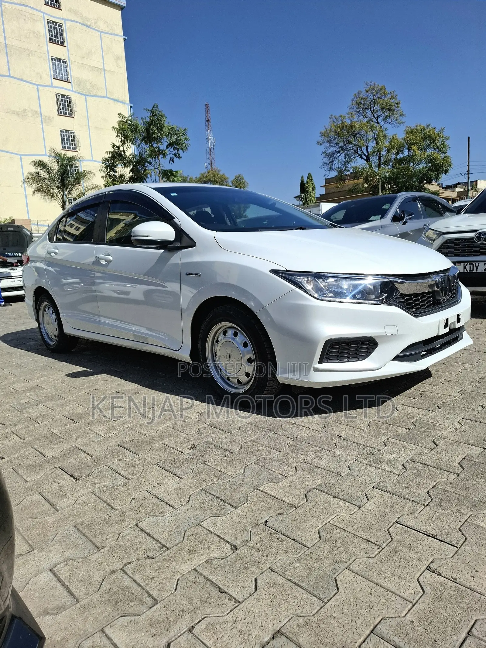 Honda Grace 1.5 Hybrid FWD 2019 White