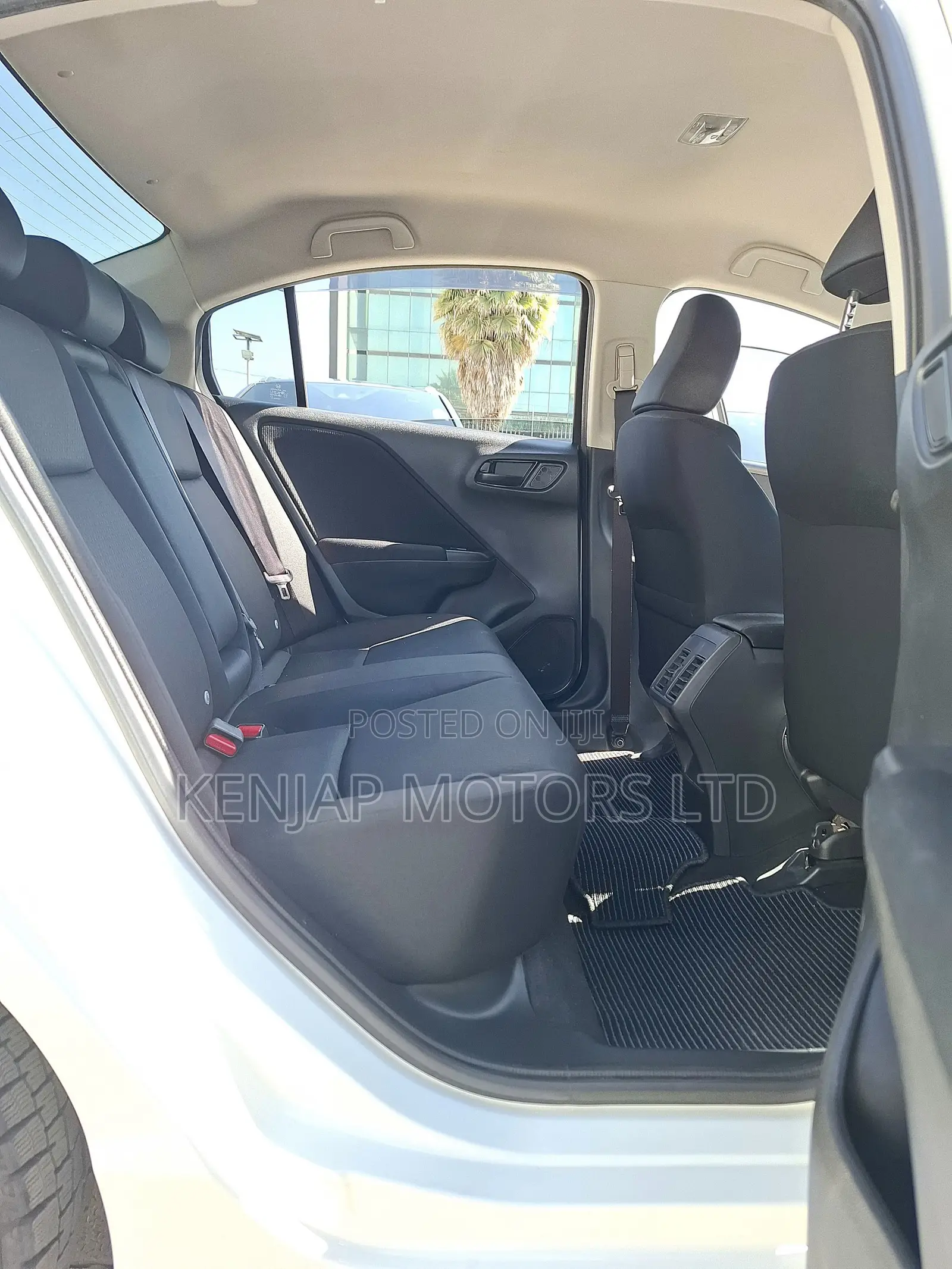 Honda Grace 1.5 Hybrid FWD 2019 White