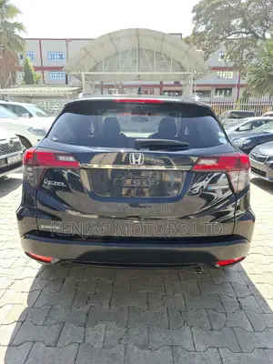 Honda Vezel 2019 Black