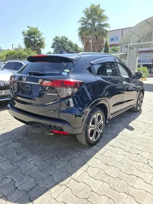 Honda Vezel 2019 Black