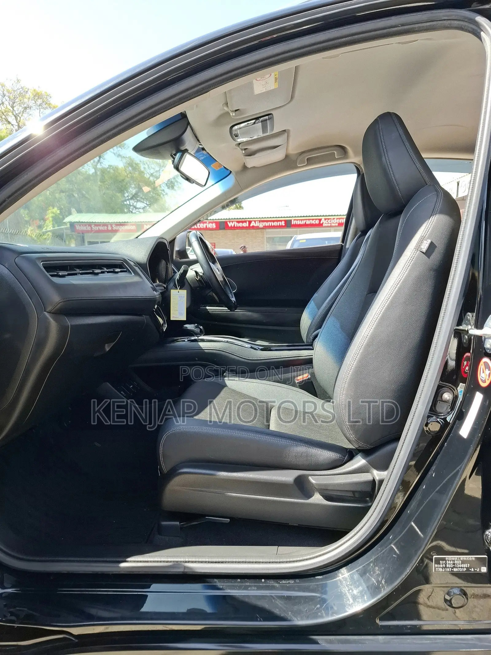 Honda Vezel 2019 Black