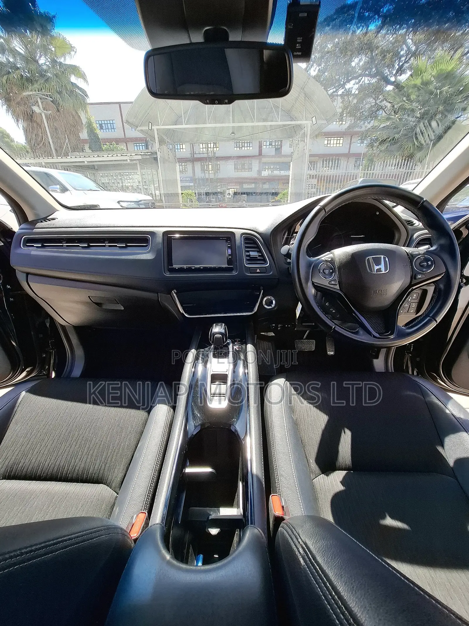 Honda Vezel 2019 Black