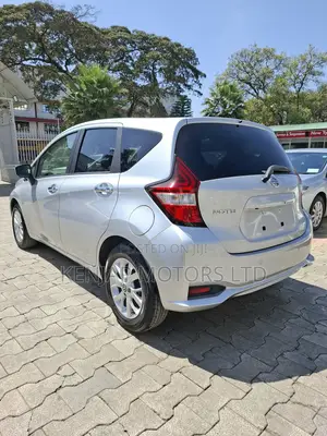 Nissan Note 2019 Silver