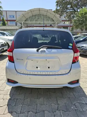 Nissan Note 2019 Silver