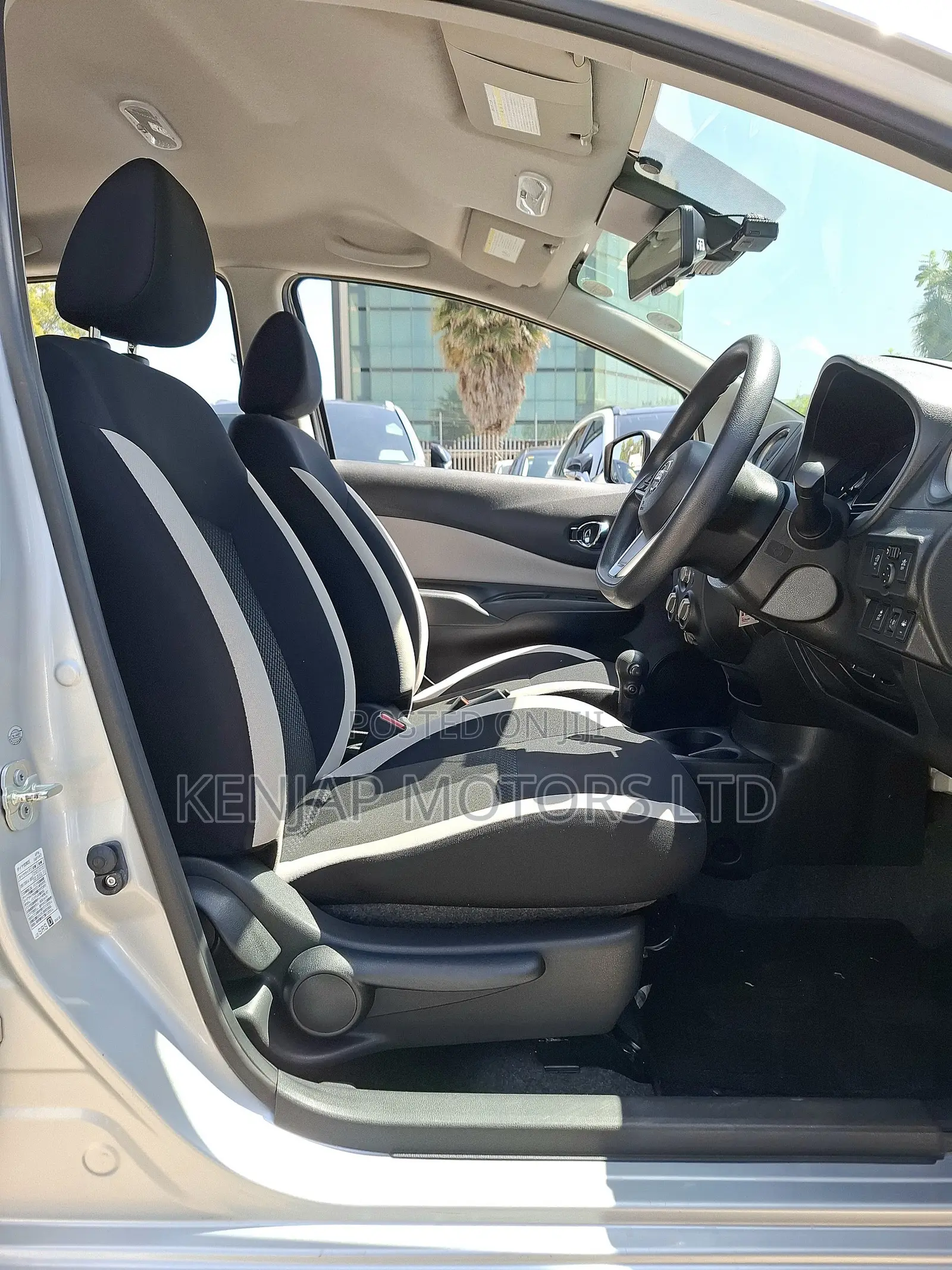 Nissan Note 2019 Silver