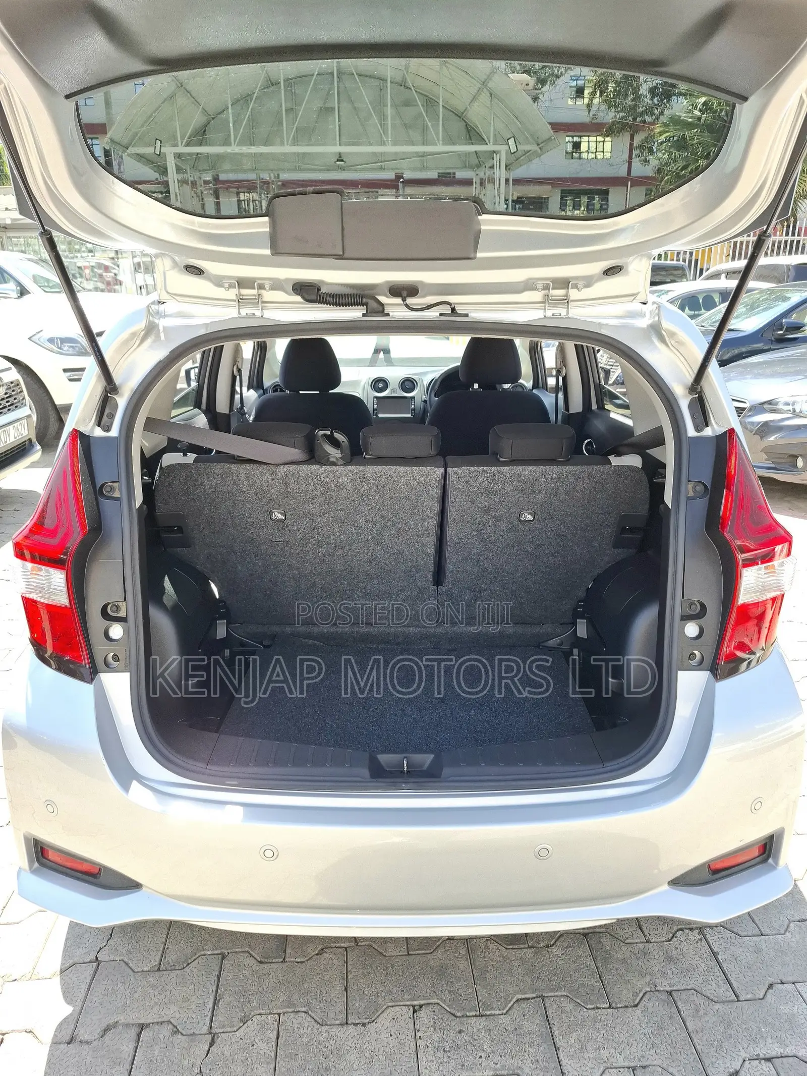 Nissan Note 2019 Silver