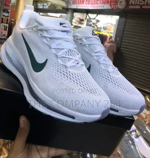 Quality Casual Leather Nike Zoom Sneakers Shoes Available