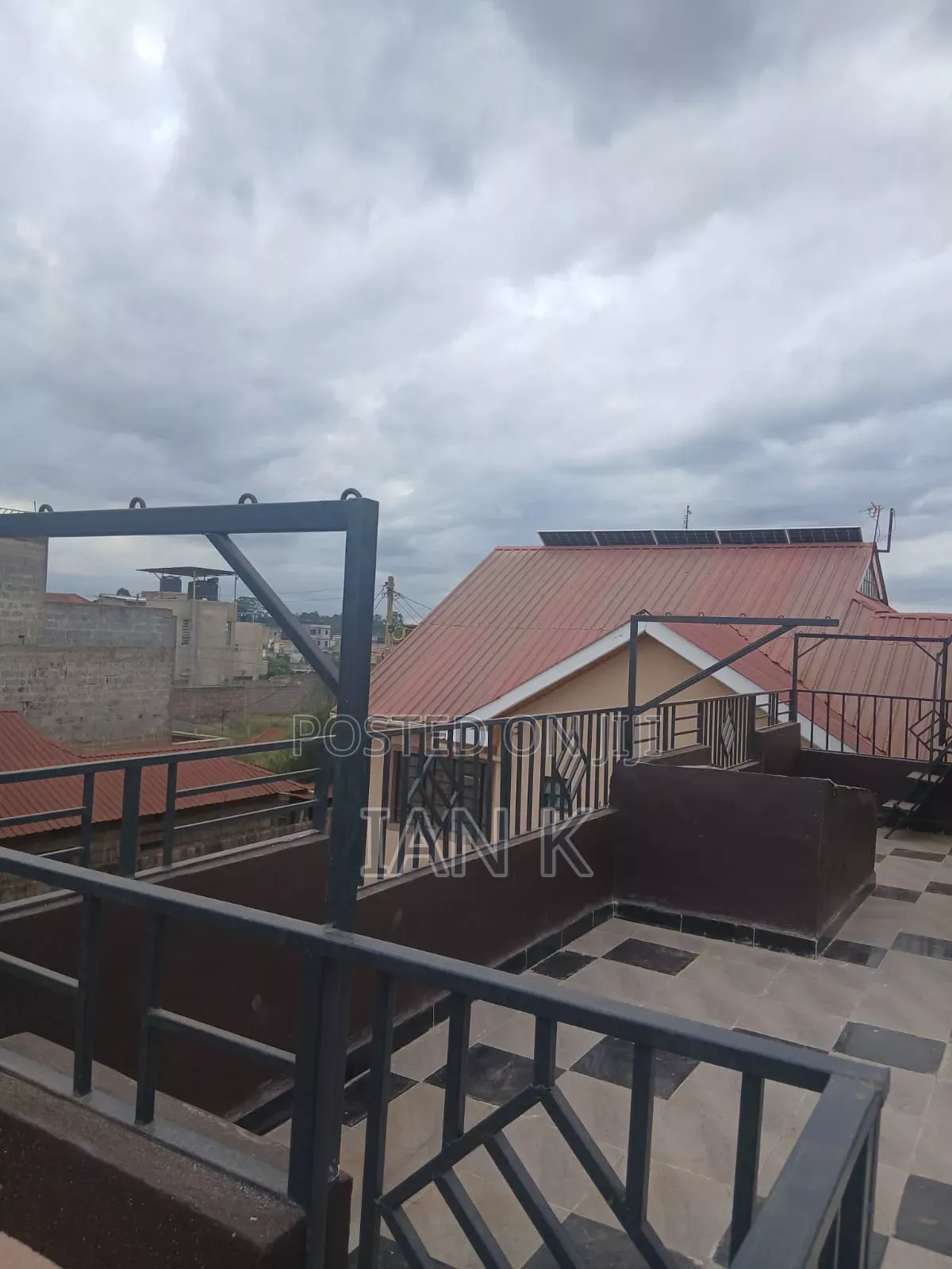 5bdrm Maisonette in Murema Estate, Kenyatta Road / Theta  for sale