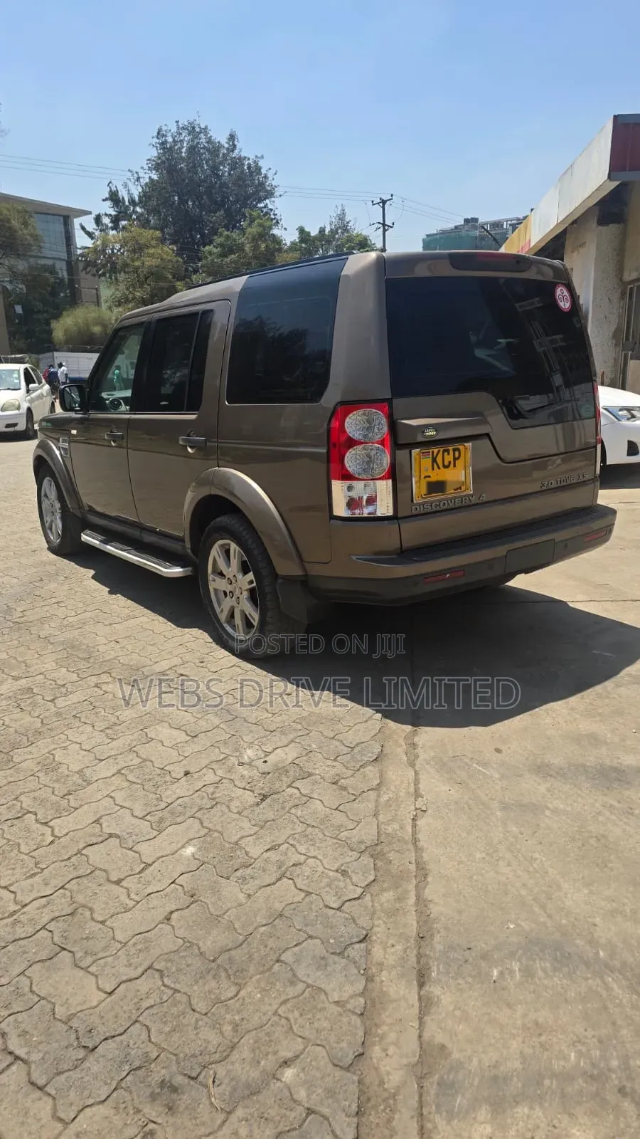 Land Rover Discovery 2010 Brown