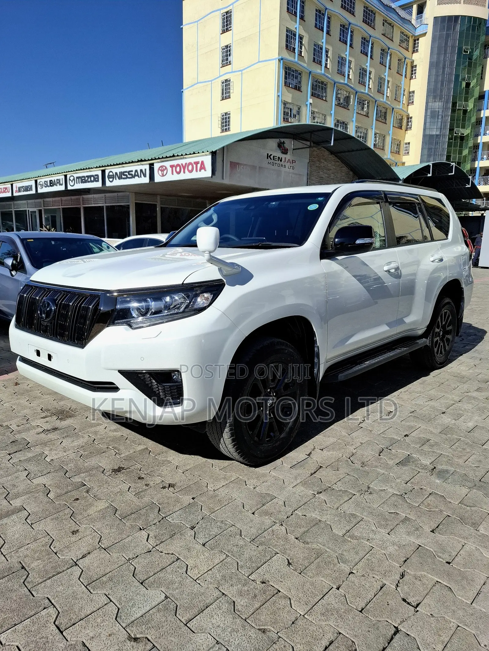 Toyota Land Cruiser Prado 2.7 2021 Pearl
