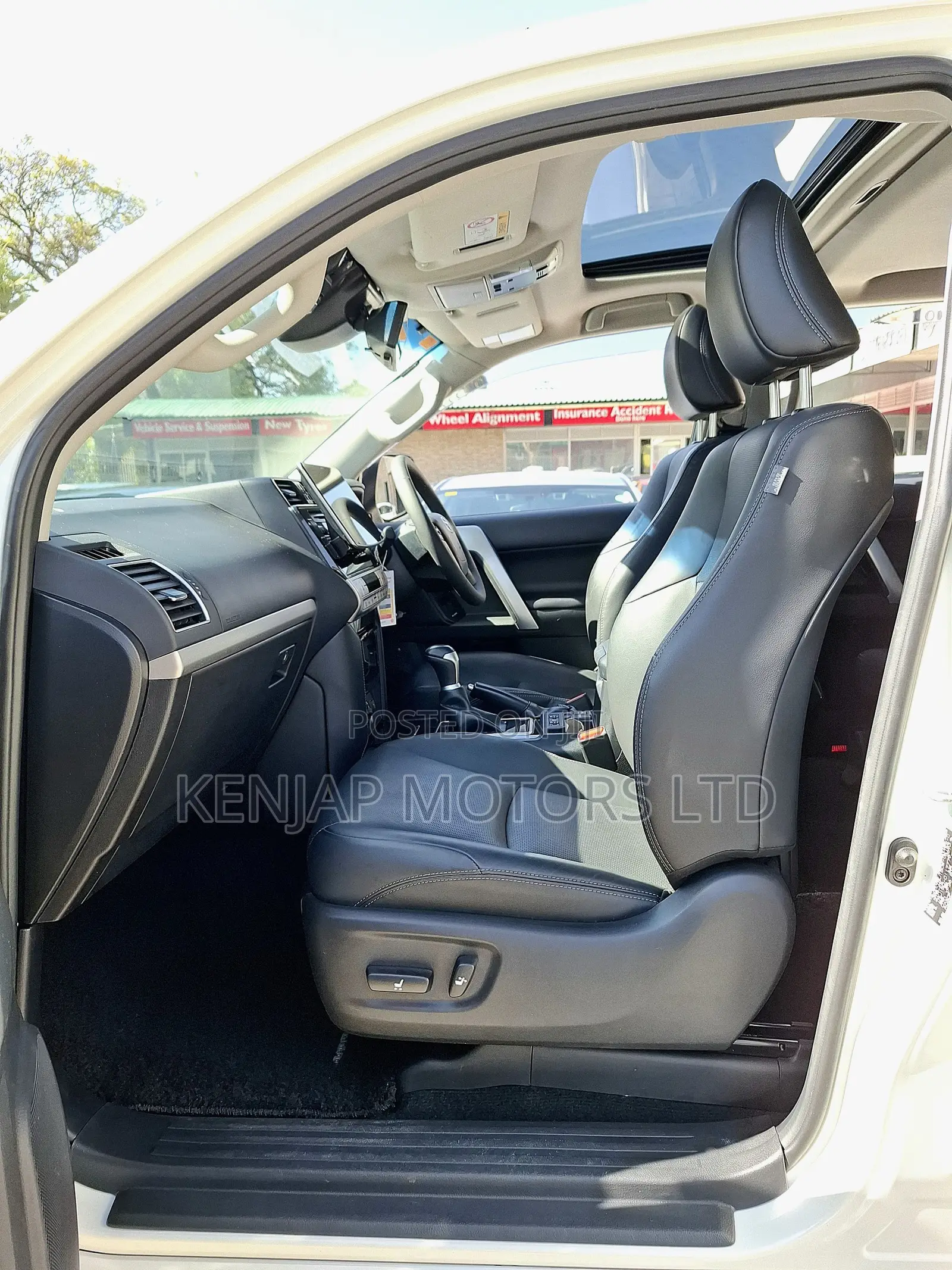 Toyota Land Cruiser Prado 2.7 2021 Pearl