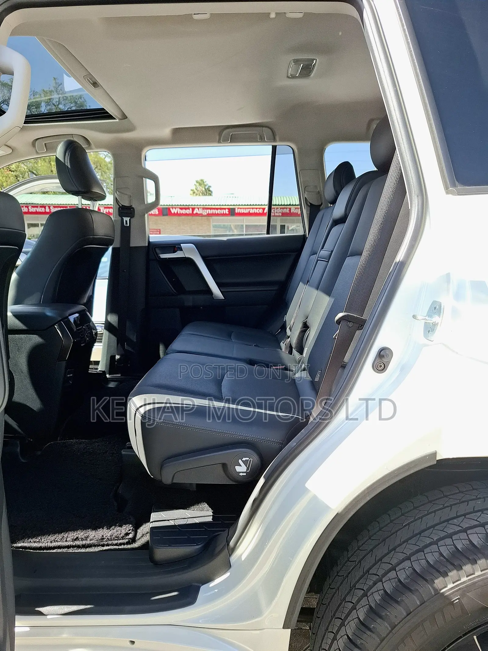 Toyota Land Cruiser Prado 2.7 2021 Pearl