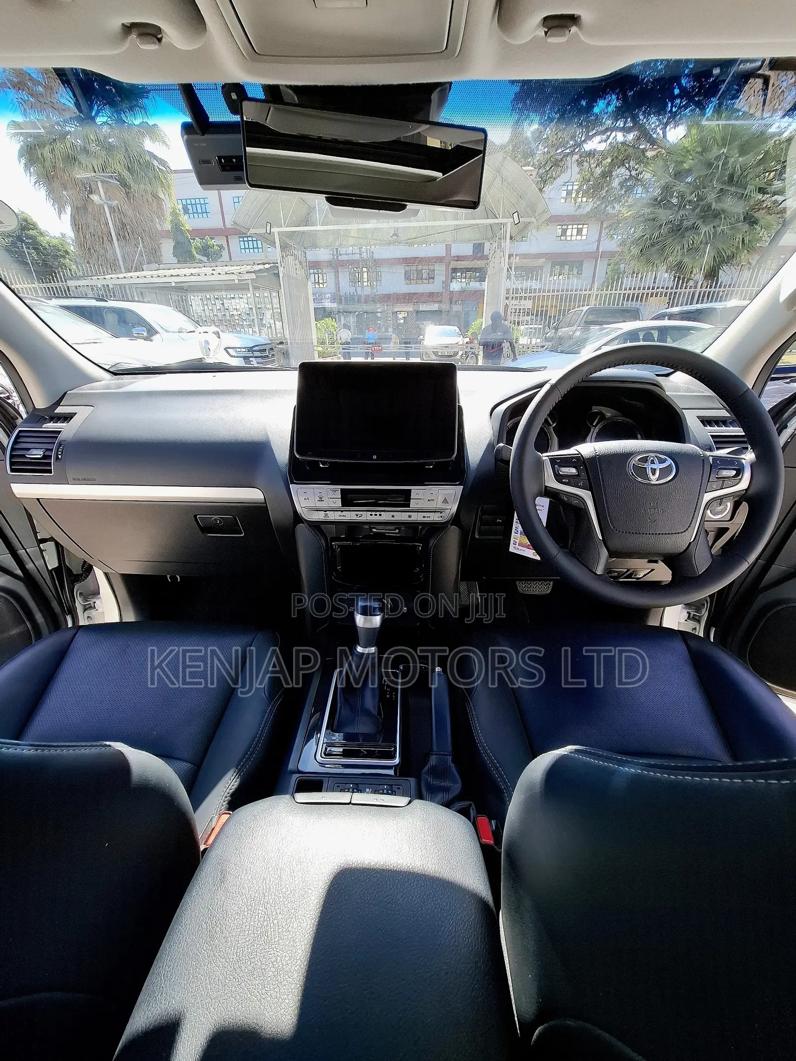Toyota Land Cruiser Prado 2.7 2021 Pearl