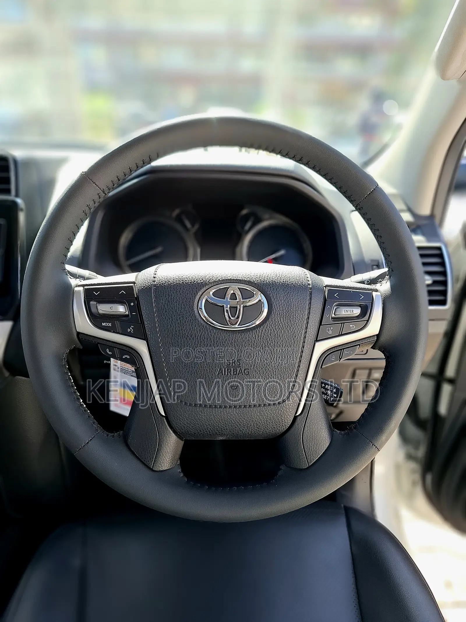 Toyota Land Cruiser Prado 2.7 2021 Pearl