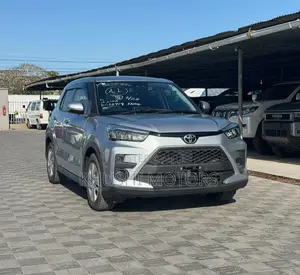 Toyota Raize 2020 Silver