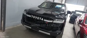 Toyota Land Cruiser 2022 Black