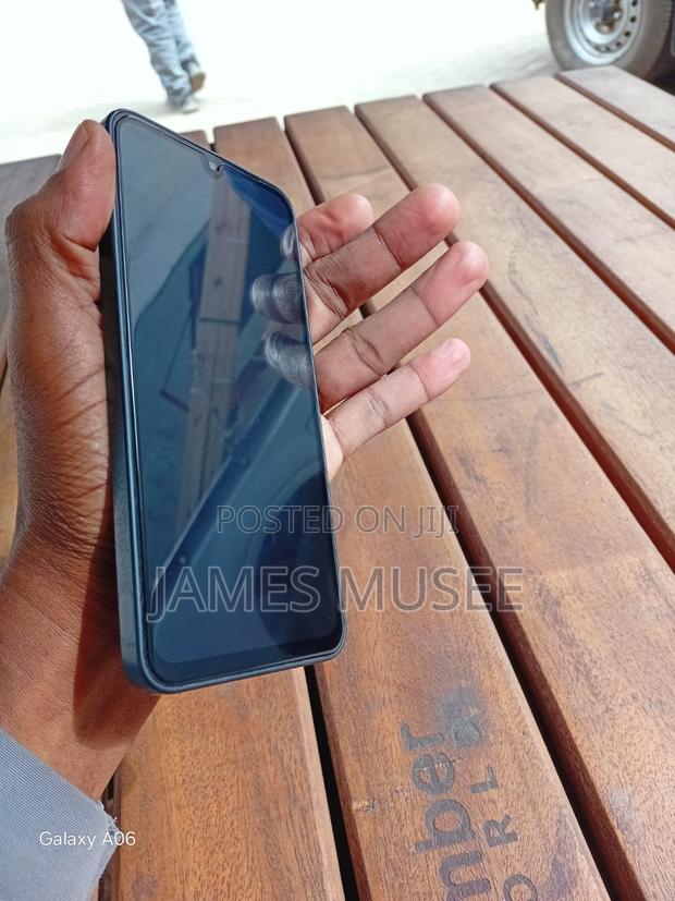 Samsung Galaxy A16 128 GB Gray - thumbnail 5