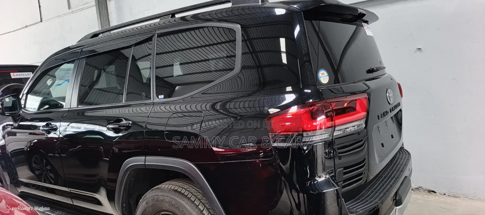 Toyota Land Cruiser 2022 Black